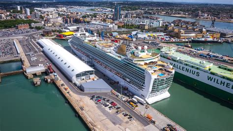 Southampton Cruise Terminal, Southampton, England Camera